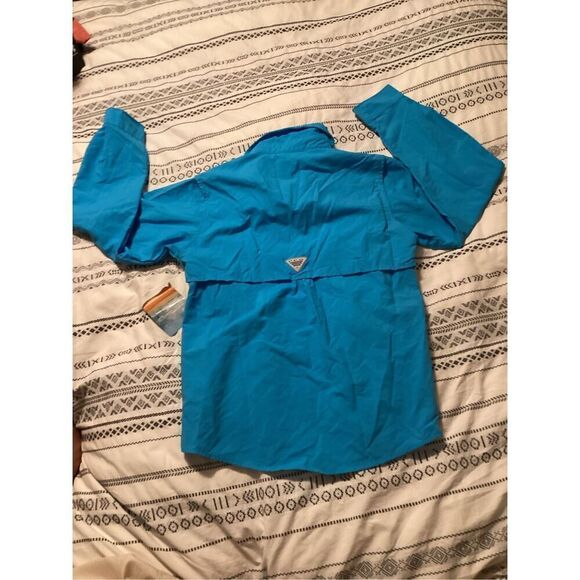 Youth PFG Button Down Shirt (M) - Picture 2 of 3